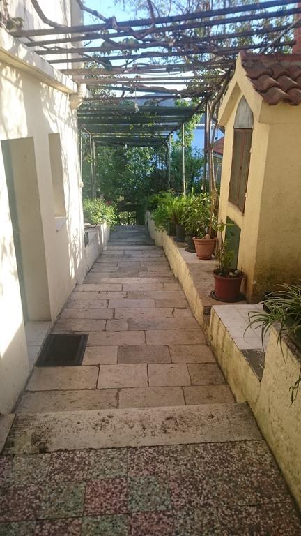 Apartments Petkovic Kuciste Bilik gambar